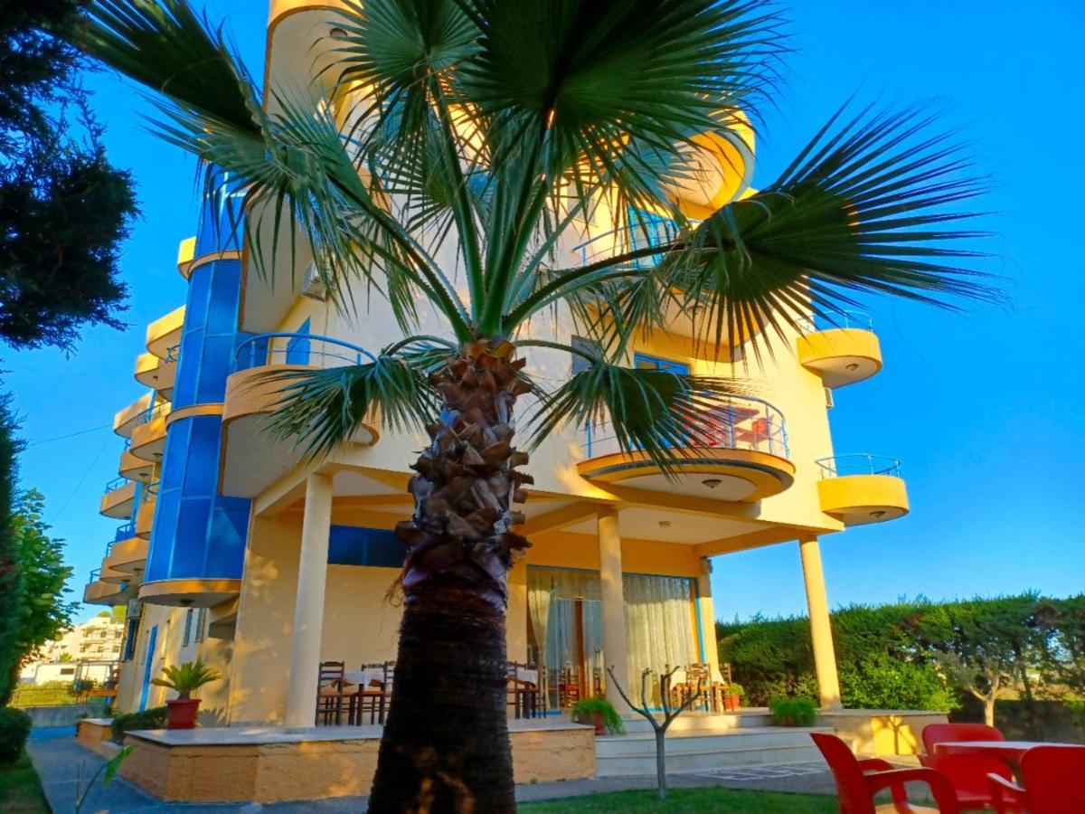 Aparthotel Eleart *